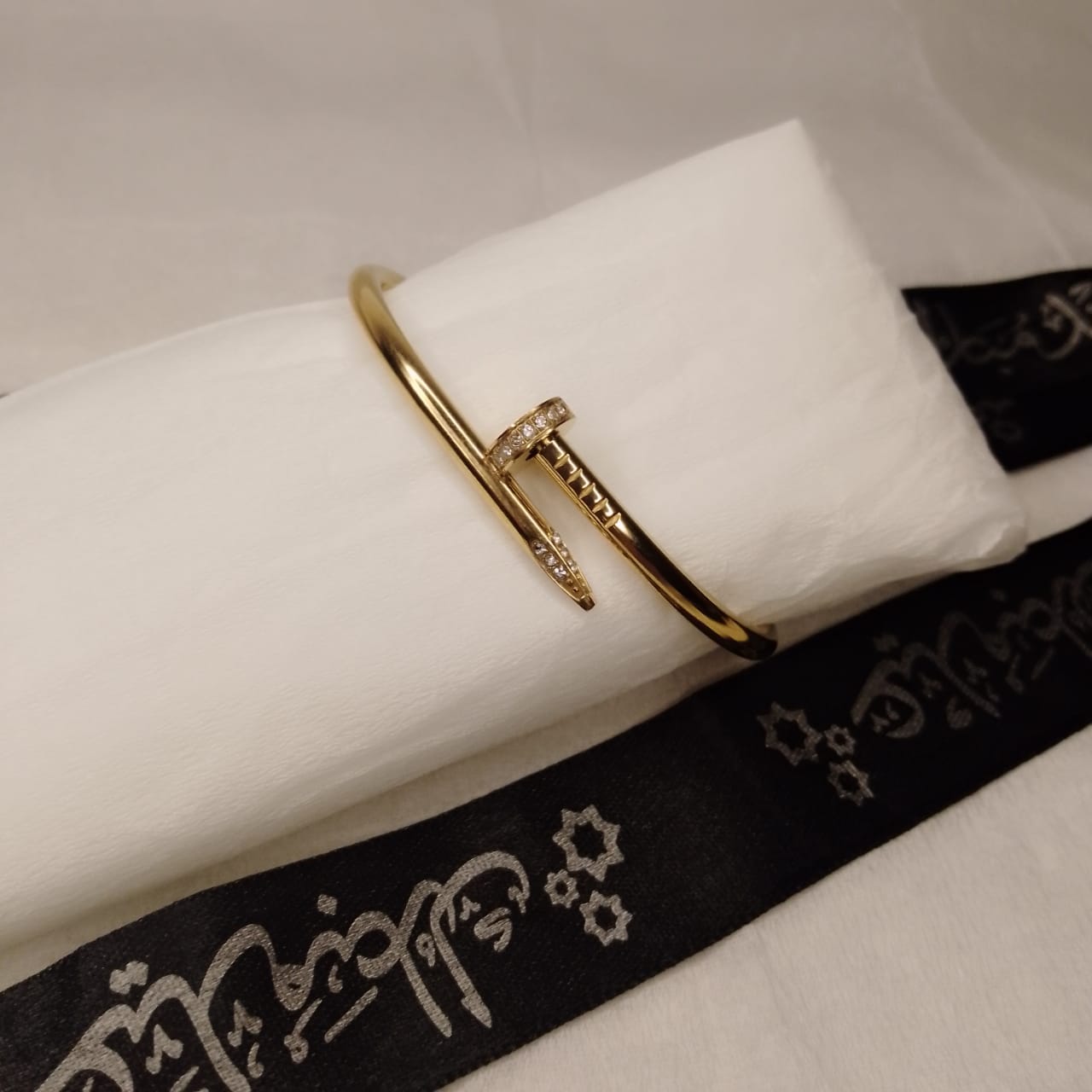 Golden Nail Handcuff
