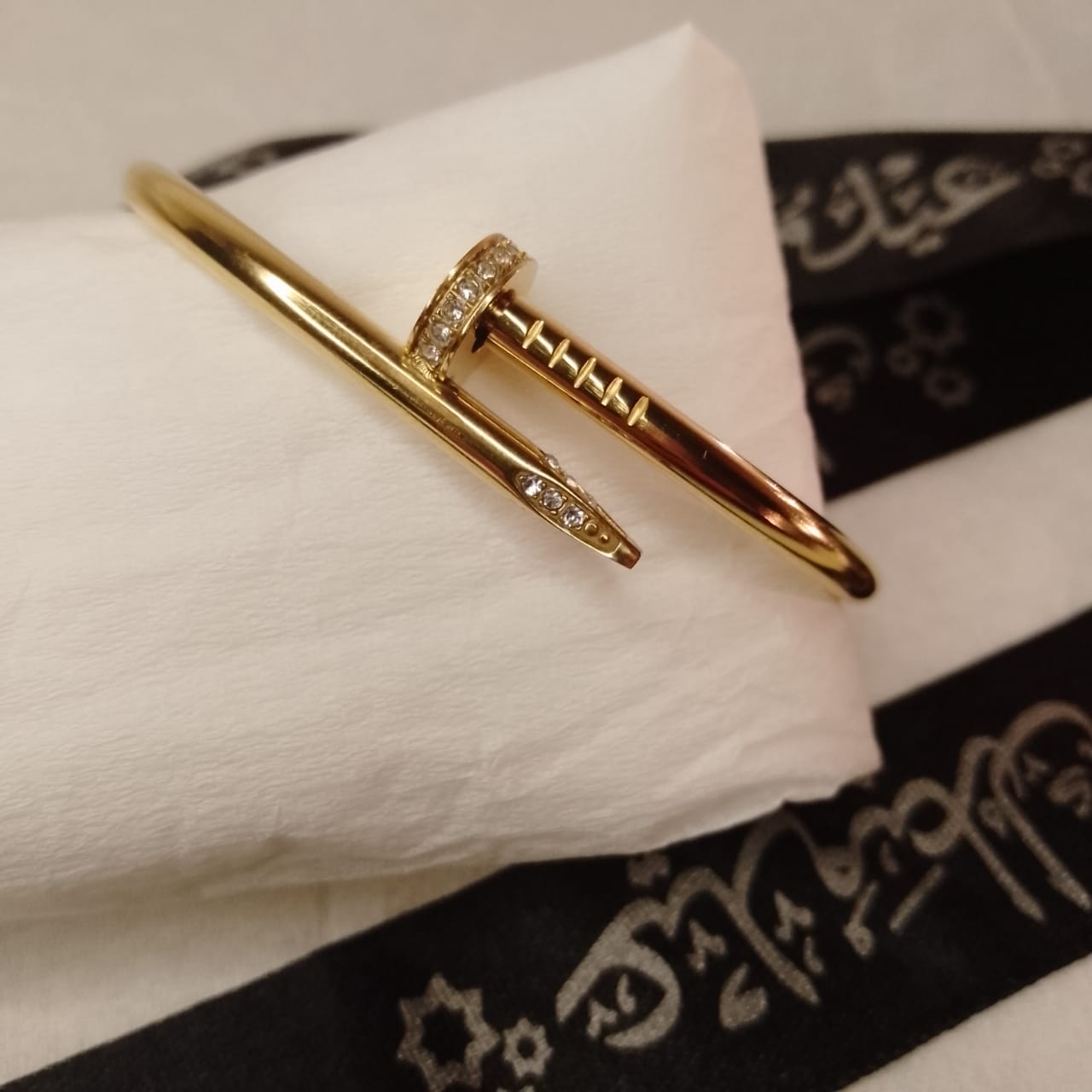 Golden Nail Handcuff