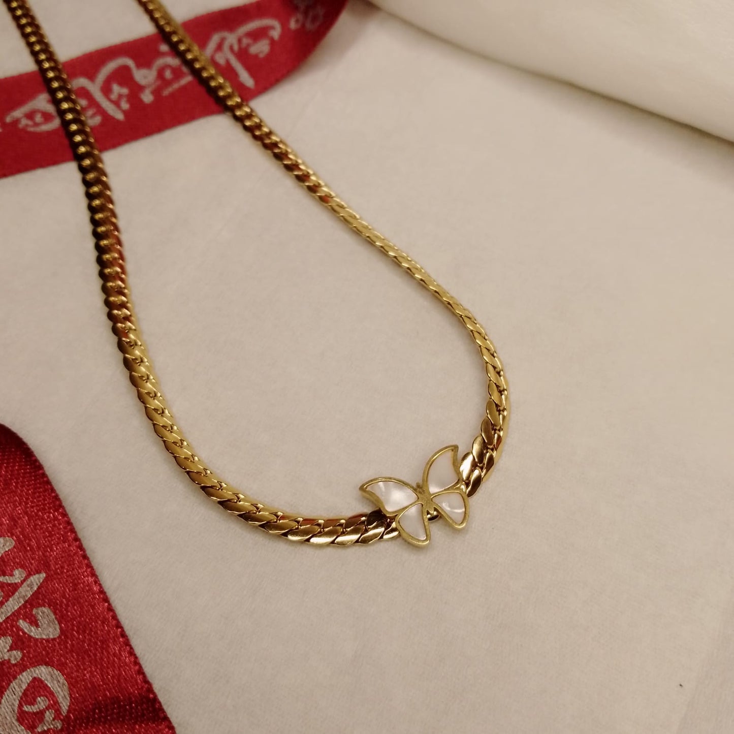 Butterfly Necklace and Bracelet Set