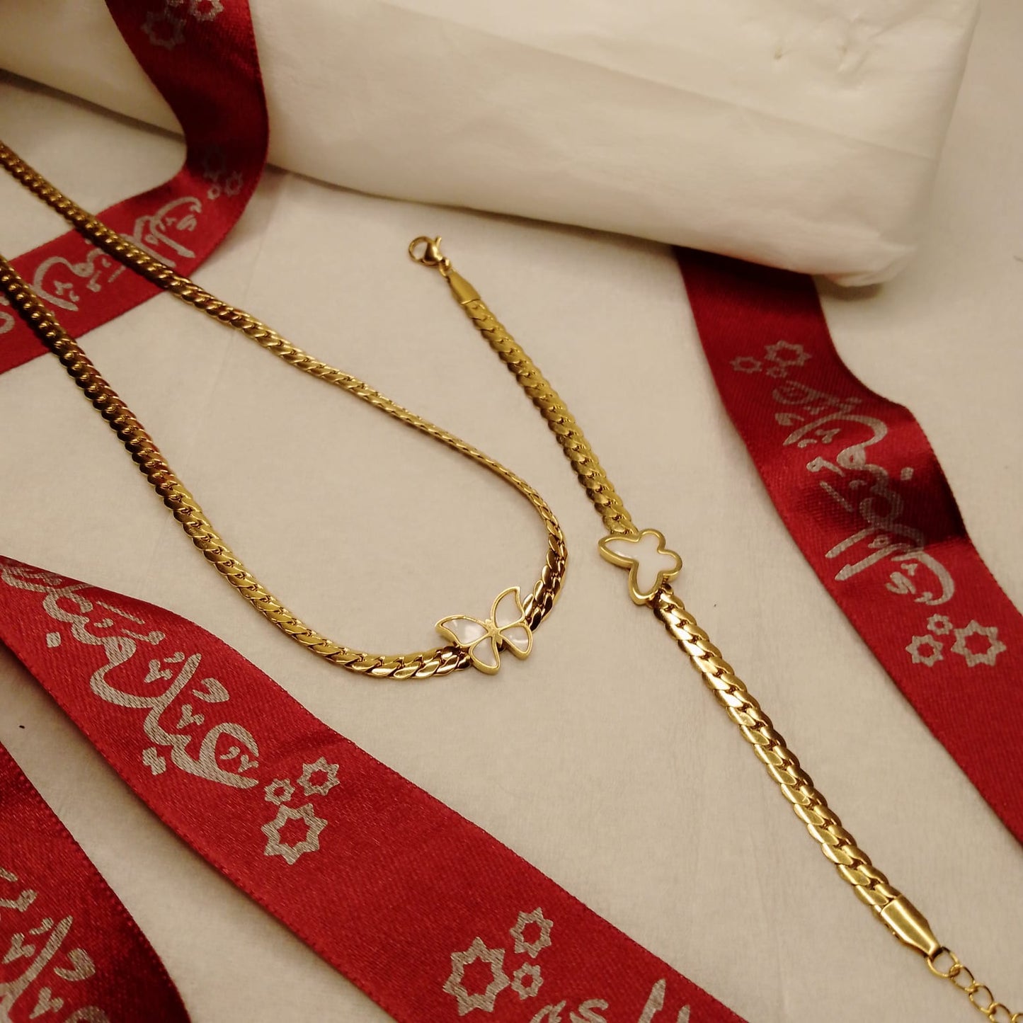 Butterfly Necklace and Bracelet Set